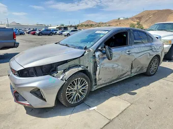 2022 Kia Forte 3KPF54AD8NE473681