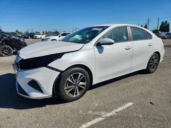 2023 Kia Forte 3KPF24AD8PE690725
