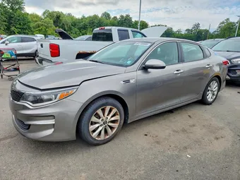 2017 Kia Optima 5XXGT4L36HG147047