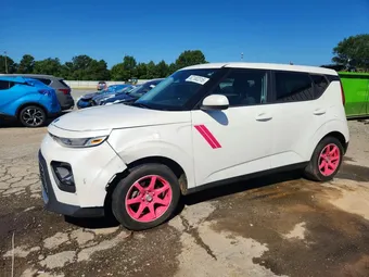 2020 Kia Soul KNDJ23AU5L7121684