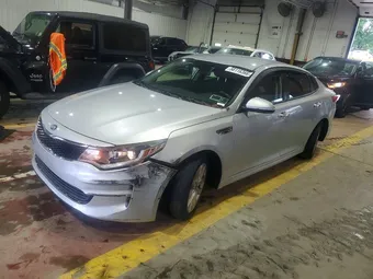 2018 Kia Optima 5XXGT4L33JG269810
