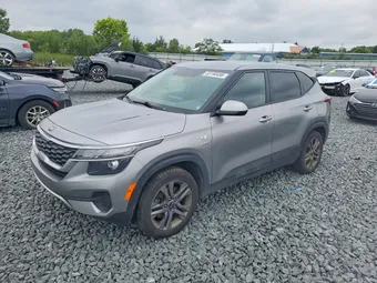 2021 Kia Seltos KNDEPCAA6M7100806