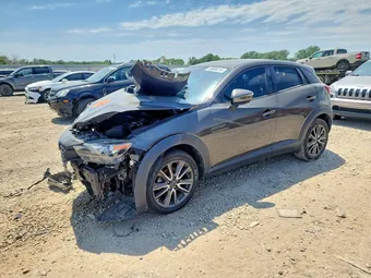 2017 Mazda CX-3 JM1DKFC72H0160268