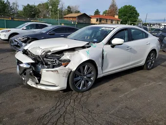2018 Mazda 6 JM1GL1VMXJ1329386