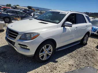 2015 Mercedes-Benz M-Class 4JGDA5HBXFA442333
