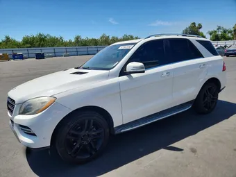 2015 Mercedes-Benz M-Class 4JGDA5HBXFA567946