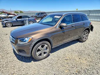 2018 Mercedes-Benz GLC-Class WDC0G4KB1JV035520