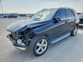 2018 Mercedes-Benz GLE-Class 4JGDA5JB0JB044142