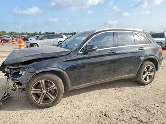 2017 Mercedes-Benz GLC-Class WDC0G4KB5HF169936