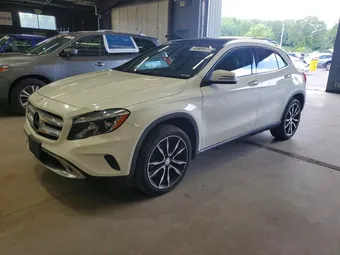 2017 Mercedes-Benz GLA-Class WDCTG4EB1HJ335293