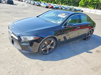 2022 Mercedes-Benz A-Class W1K3G4FB0NJ367299
