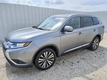 2020 Mitsubishi Outlander JA4AZ3A33LZ020936