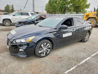 2020 Nissan Altima 1N4BL4BV0LC223860