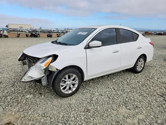 2018 Nissan Versa 3N1CN7AP0JL883754