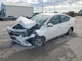 2018 Nissan Versa 3N1CN7AP7JL822675