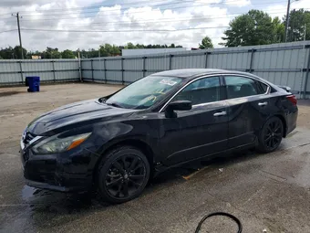 2017 Nissan Altima 1N4AL3AP0HC242392