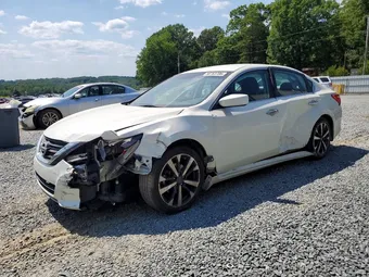 2016 Nissan Altima 1N4AL3AP0GC212713