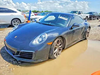 2019 Porsche 911 WP0AB2A9XKS115400