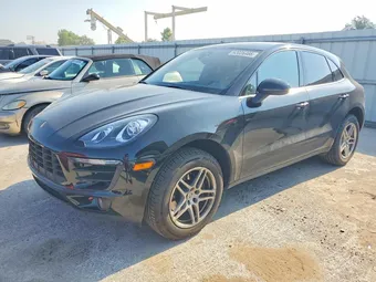 2018 Porsche Macan WP1AA2A53JLB04522