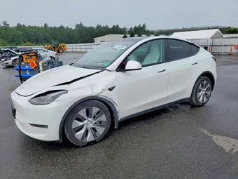 2023 Tesla Model Y 7SAYGDEEXPF834186