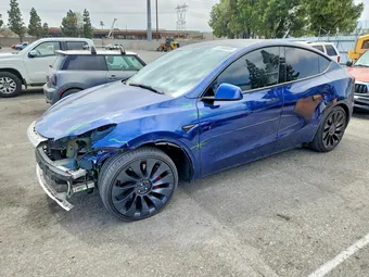 2022 Tesla Model Y 7SAYGDEF1NF485778