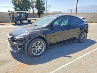 2023 Tesla Model Y 7SAYGDED3PF980193