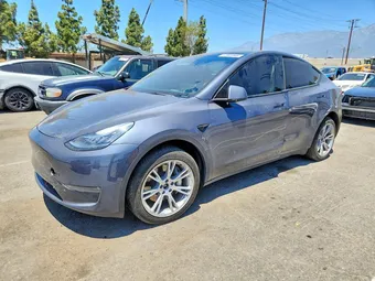 2023 Tesla Model Y 7SAYGDEE3PA089052