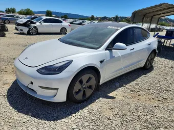 2022 Tesla Model 3 5YJ3E1EA3NF334361