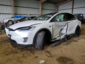 2021 Tesla Model X 5YJXCDE29MF321579
