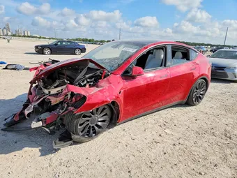 2023 Tesla Model Y 7SAYGDEF6PF947643