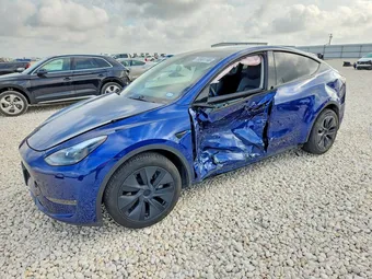 2024 Tesla Model Y 7SAYGDEE3RA316968