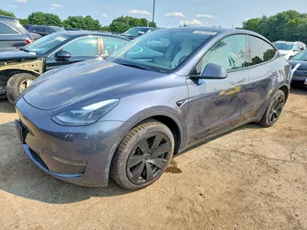 2023 Tesla Model Y 7SAYGDEE2PA173721