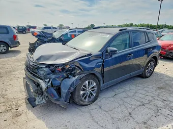 2018 Toyota RAV4 JTMRJREV3JD167024