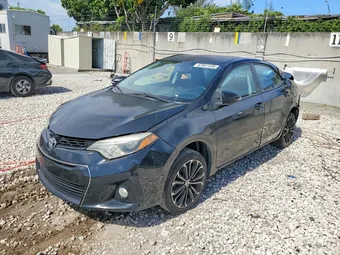 2016 Toyota Corolla 5YFBURHE3GP561097