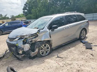 2021 Toyota Sienna 5TDXSKFC1MS003403