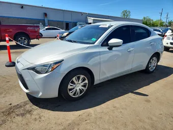 2019 Toyota Yaris 3MYDLBYV9KY524987