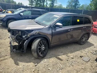 2017 Toyota Highlander 5TDJZRFH8HS393282