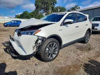 2018 Toyota RAV4 JTMDJREV7JD215537