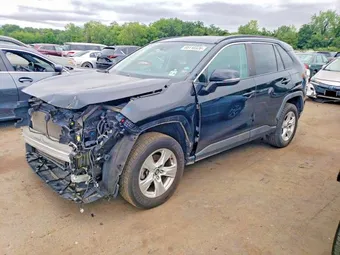 2020 Toyota RAV4 2T3P1RFV1LW113555