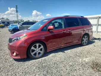 2015 Toyota Sienna 5TDXK3DC5FS538827