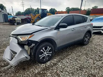 2018 Toyota RAV4 JTMZFREV0JJ162303