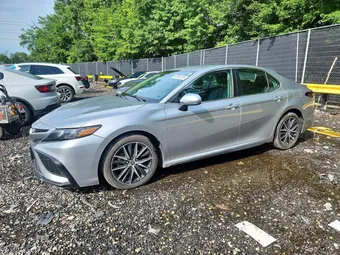 2021 Toyota Camry 4T1G11AK3MU584955