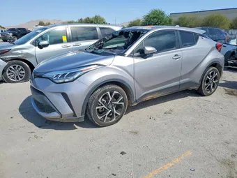 2020 Toyota C-HR JTNKHMBX2L1075828