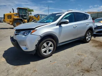 2015 Toyota RAV4 2T3WFREV2FW197193