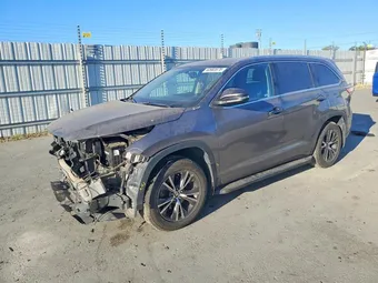 2016 Toyota Highlander 5TDJKRFH1GS501017