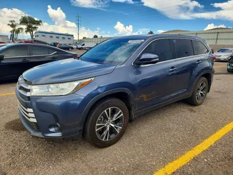 2019 Toyota Highlander 5TDBZRFH3KS965130