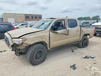 2017 Toyota Tacoma 3TMCZ5AN5HM095481
