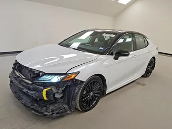 2022 Toyota Camry Hybrid 4T1K31AK0NU044923