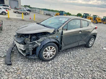 2021 Toyota C-HR NMTKHMBX6MR126707