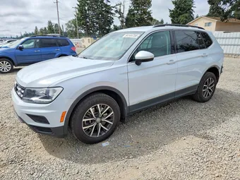 2018 Volkswagen Tiguan 3VV2B7AX5JM208172